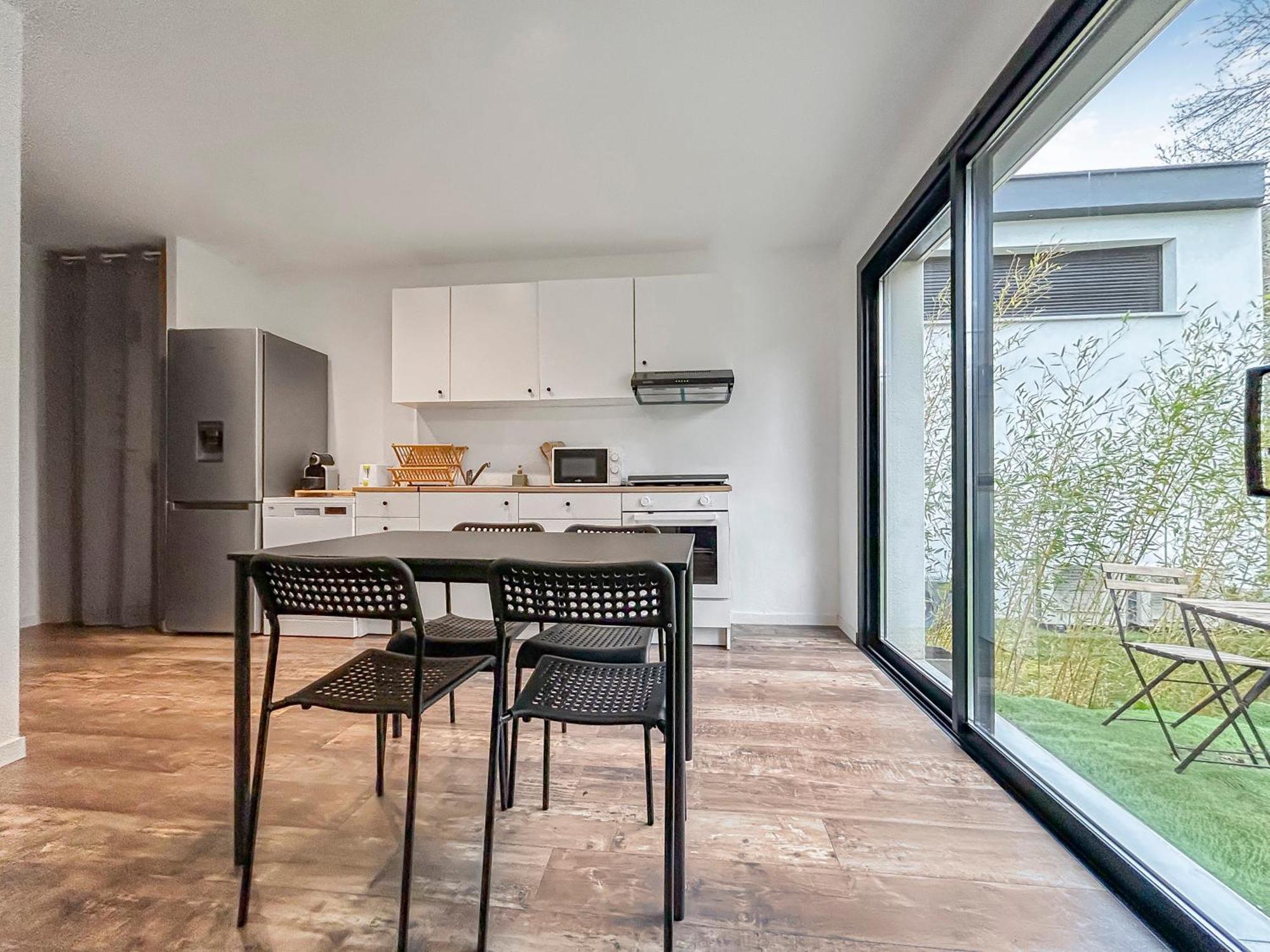 Maisonnette Lumineuse Avec Jardin Bordeaux Arena Bouliac ภายนอก รูปภาพ